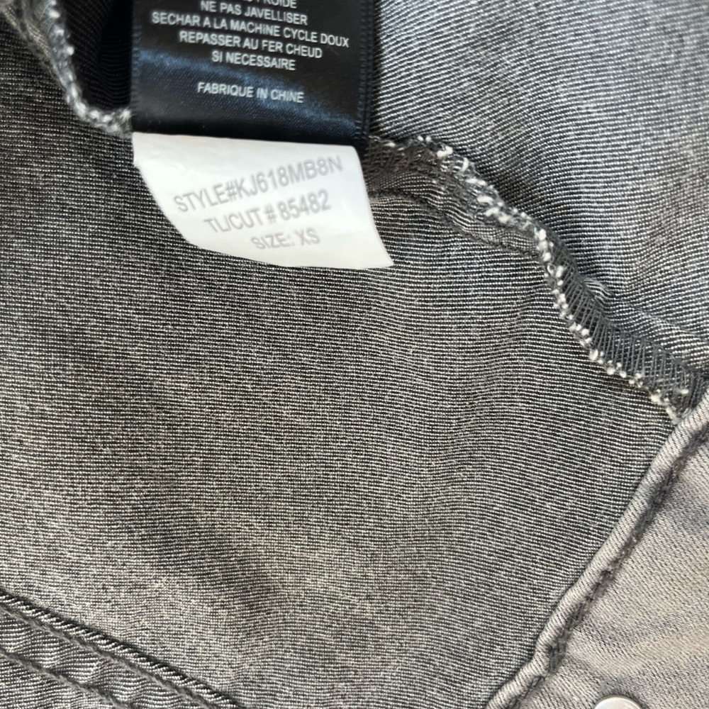 KUT from the Kloth gray wash denim jacket XS - Picture 5 of 6